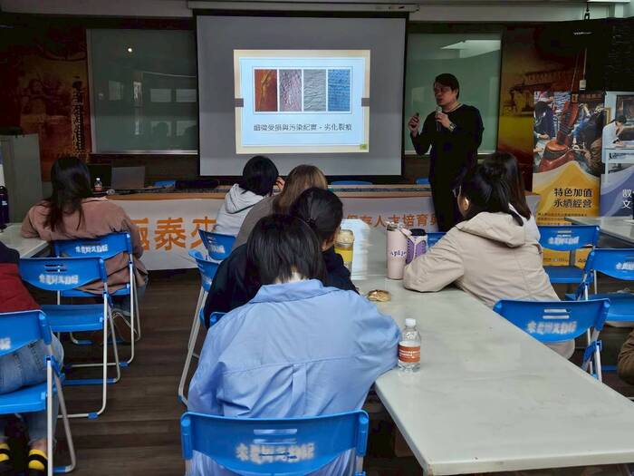 2025.12.13來義鄉在地實踐計畫文物檢視實作課程圖片