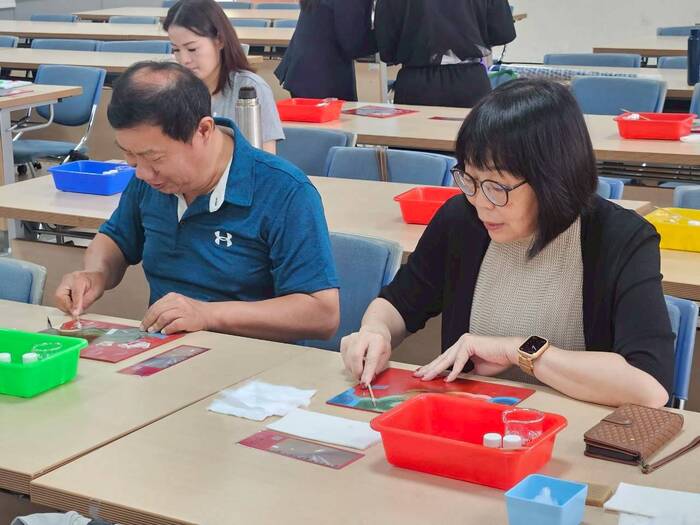 2026.04.30校友會化彩聯誼會-木質文物清潔體驗課程圖片